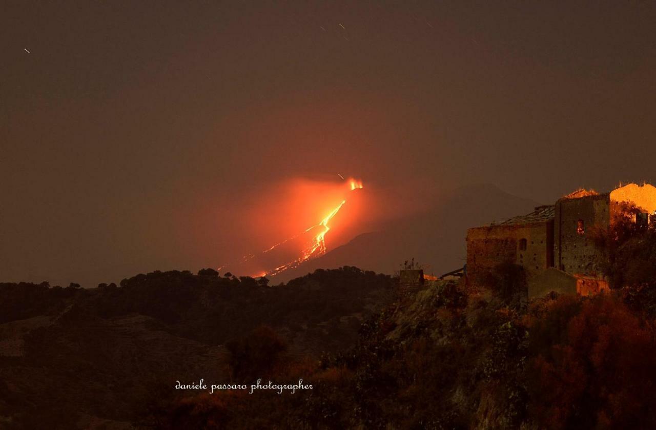 Marachia Apartment Savoca Dış mekan fotoğraf